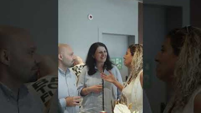 Mercedes-Benz · Basın toplantısı proje kapağı
